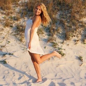 Meet your Posher, Caitlin